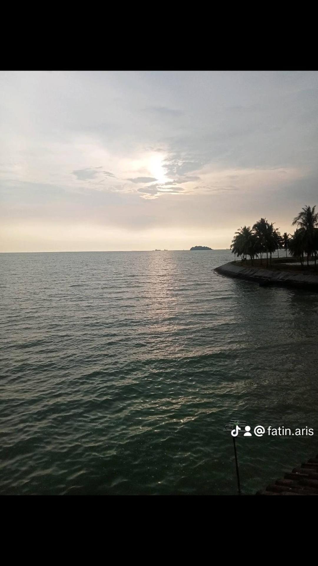 Lestari Seaview Homestay Port Dickson Zewnętrze zdjęcie