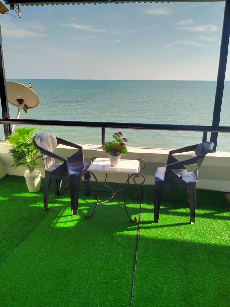 Lestari Seaview Homestay Port Dickson Zewnętrze zdjęcie